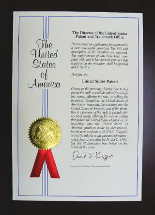 アメリカで新たに特許登録された証書です。
